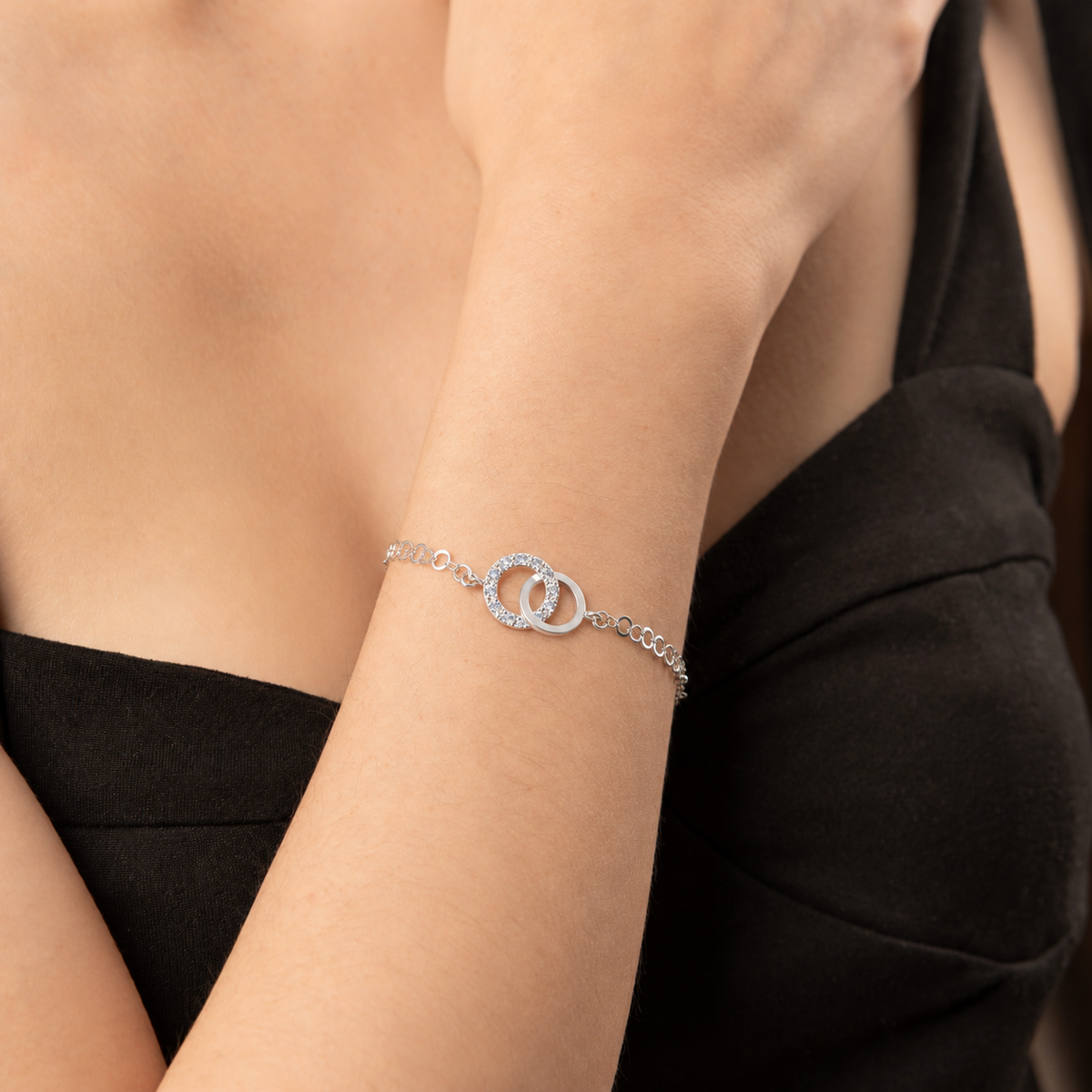 PULSERA DOBLE CIRCULO ENGASTE