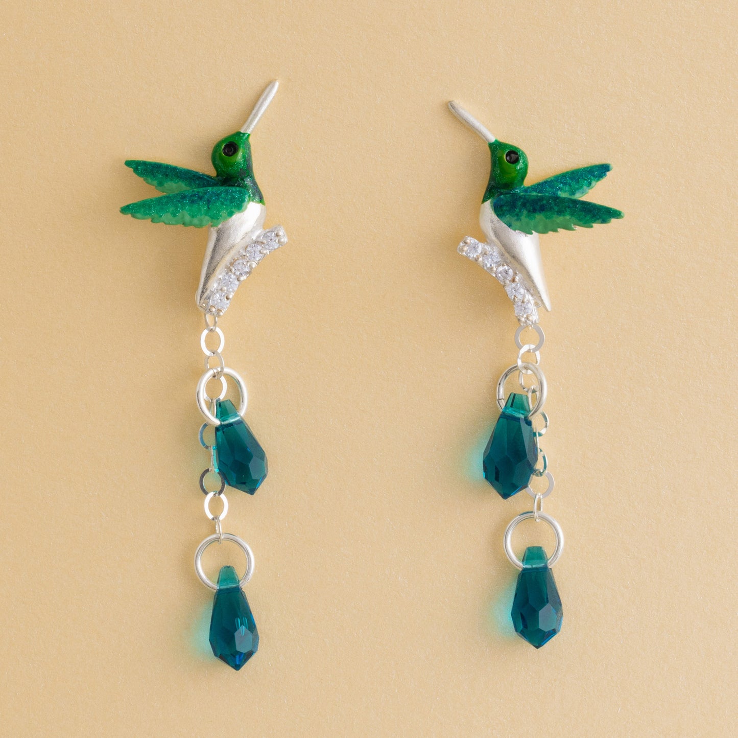 ARETES COLIBRI COLA DE RAQUETA