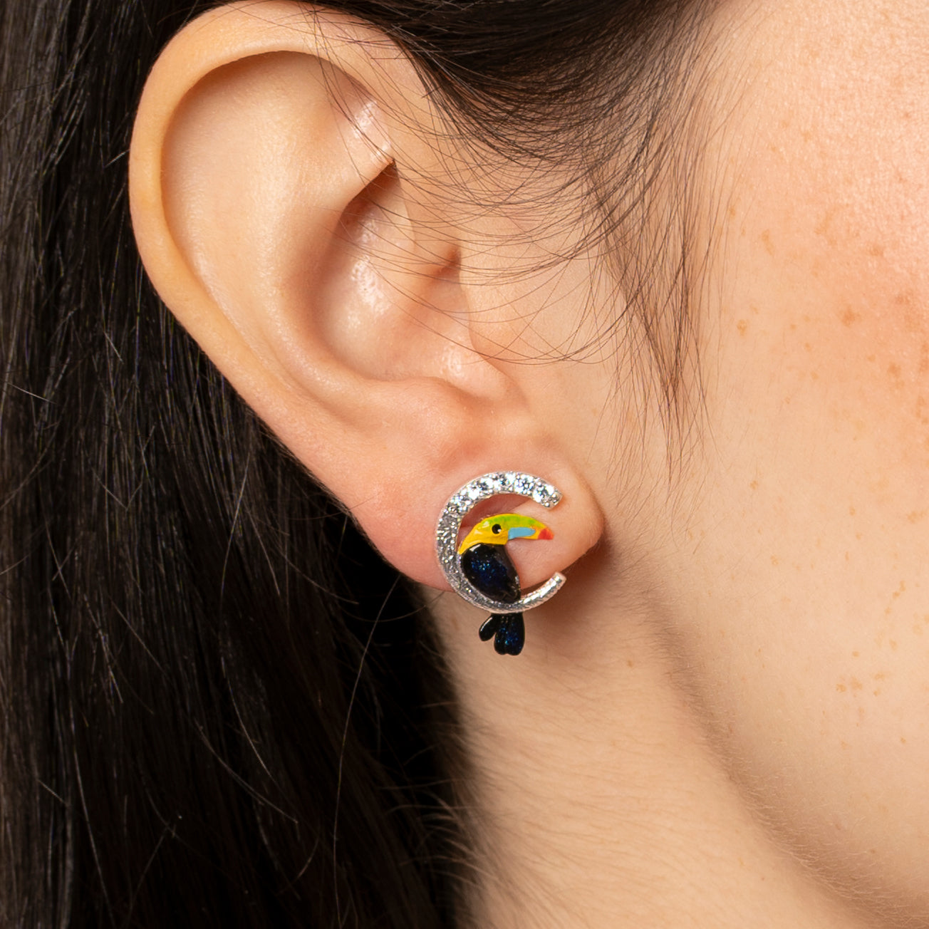 ARETES TUKAN