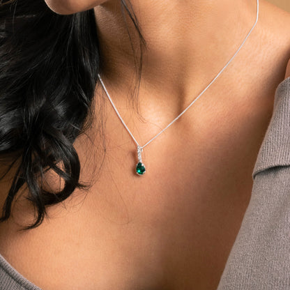 COLLAR BASTONES DE GOTA
