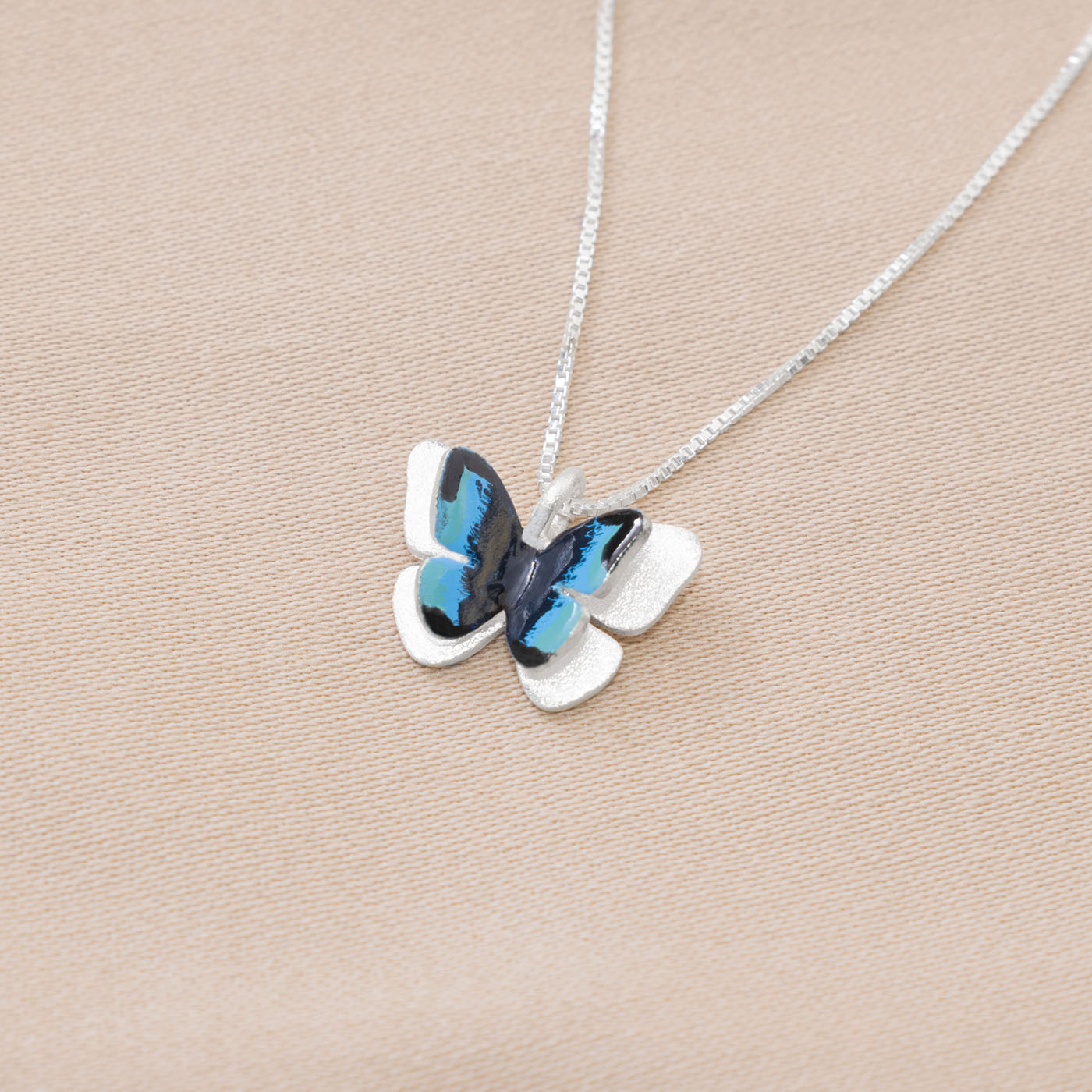 COLLAR MARIPOSA MORPHO