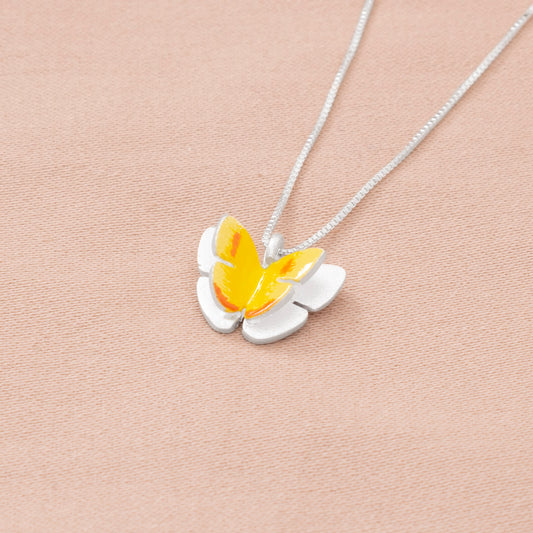 COLLAR MARIPOSAS AMARILLAS