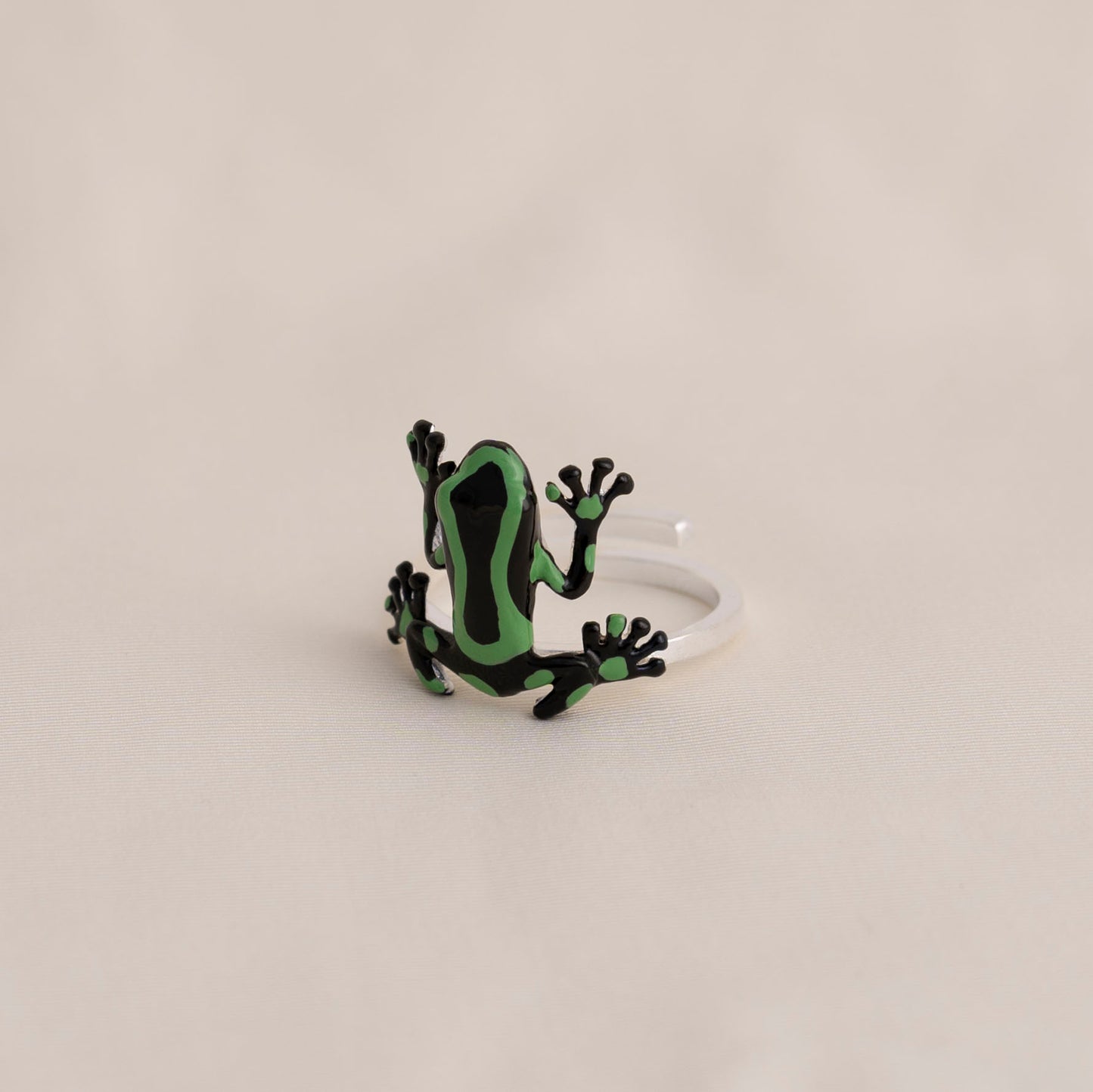 ANILLO RANA DARDO