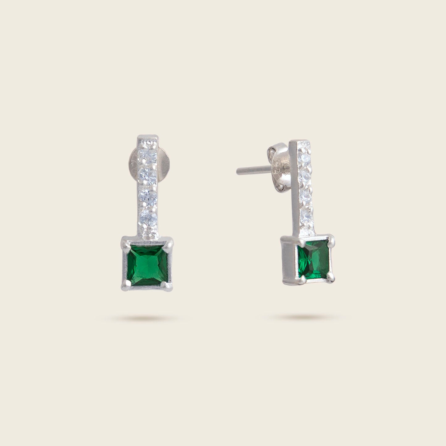 ARETES BASTON LIA