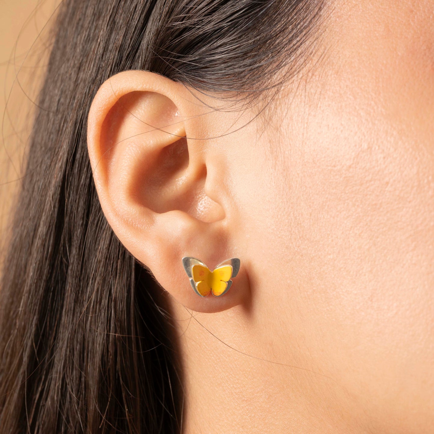 ARETES MARIPOSAS AMARILLAS